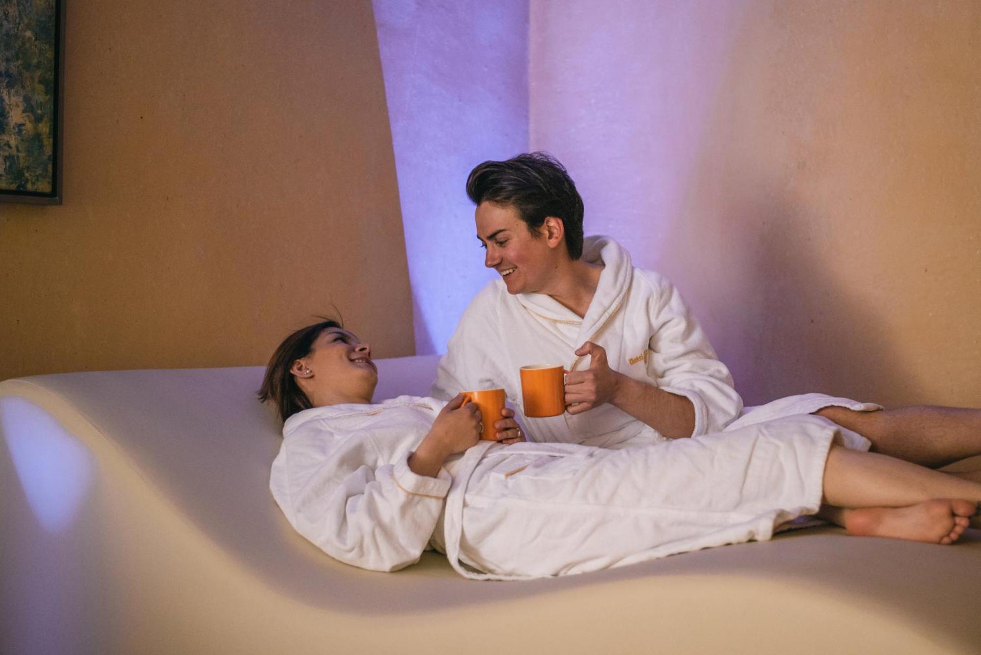 Hotel Arnika Pozza di Fassa Ngoại thất bức ảnh